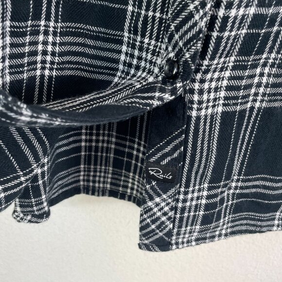 Rails Womens Medium Plaid Long Sleeve Button Up Shirt Black White Flannel Top - Picture 7 of 7